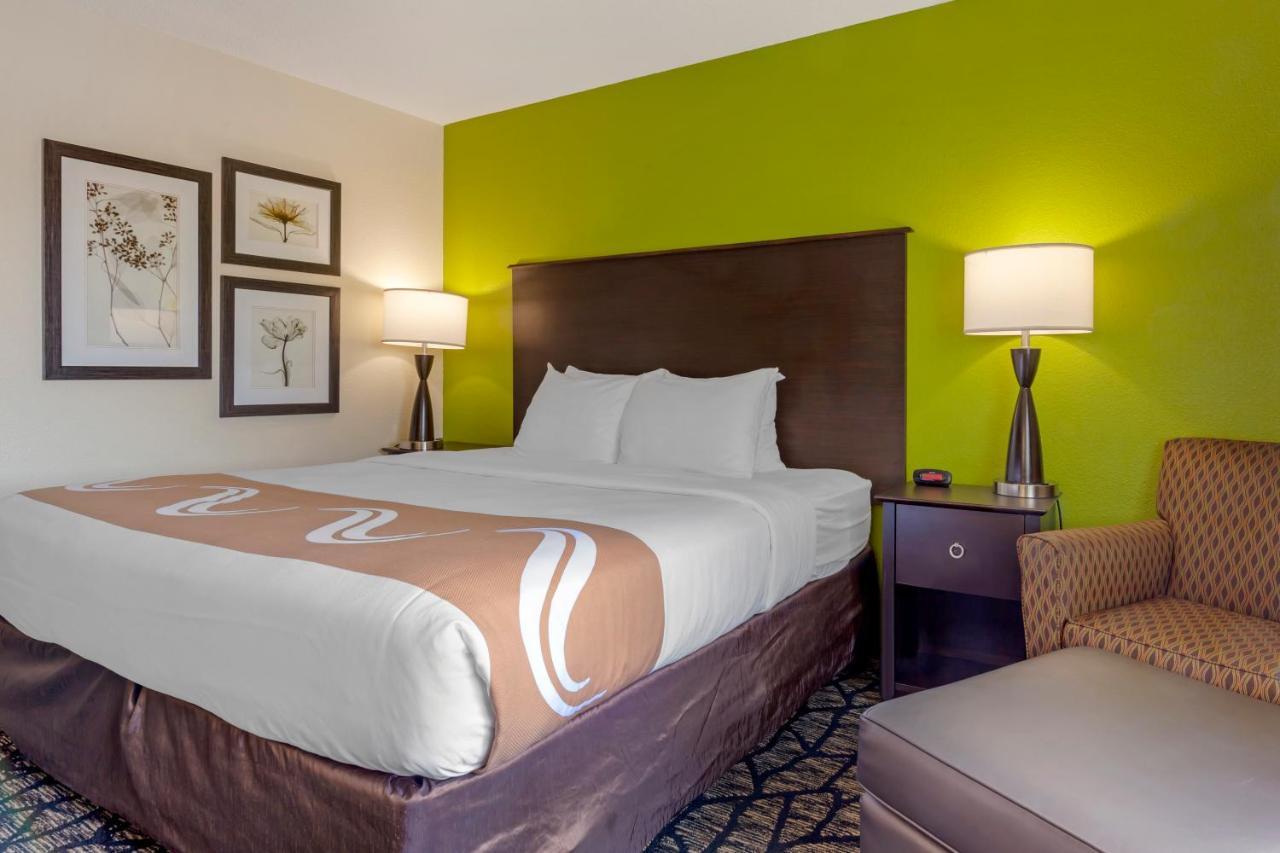 Quality Inn Oshkosh Extérieur photo