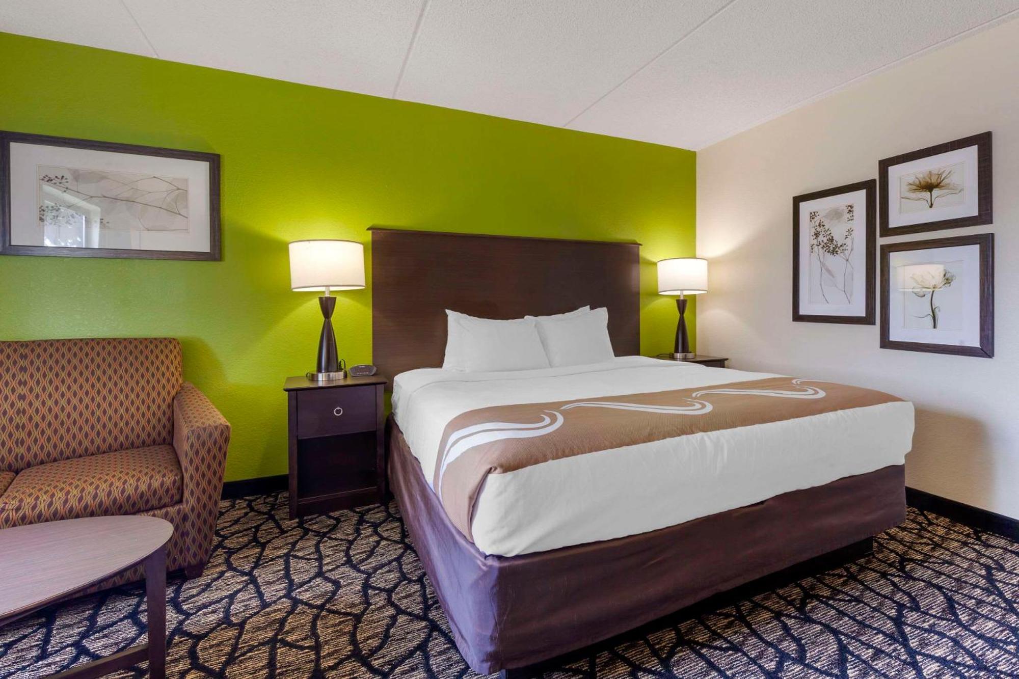 Quality Inn Oshkosh Extérieur photo